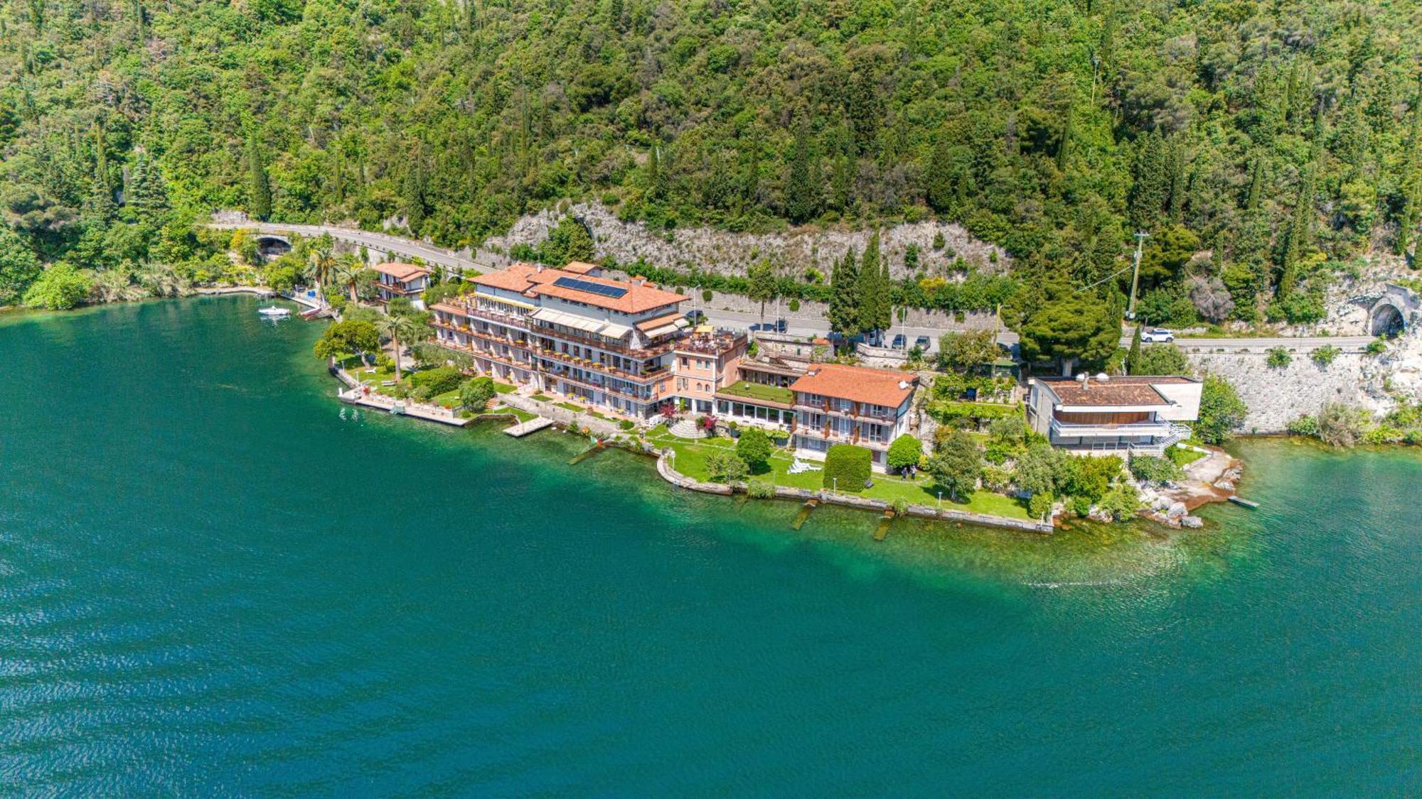 Hotel Forbisicle Tignale Zewnętrze zdjęcie