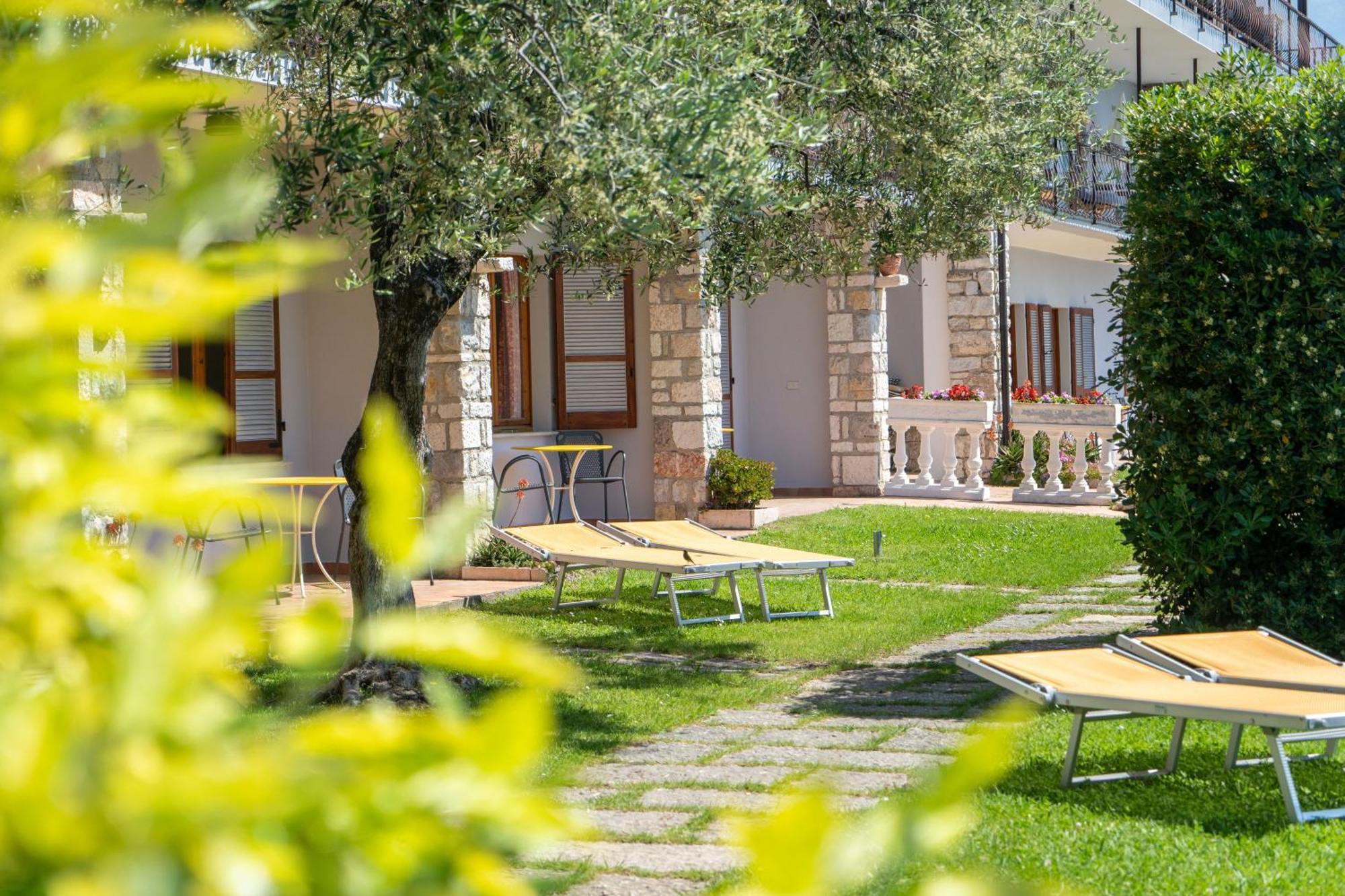 Hotel Forbisicle Tignale Zewnętrze zdjęcie